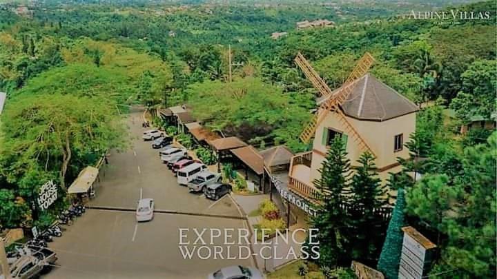 Hotel Alpine Breeze At Crosswinds Tagaytay Tagaytay City Esterno foto