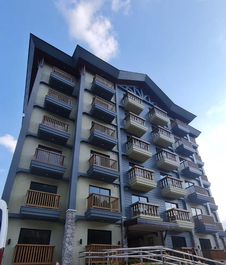 Hotel Alpine Breeze At Crosswinds Tagaytay Tagaytay City Esterno foto